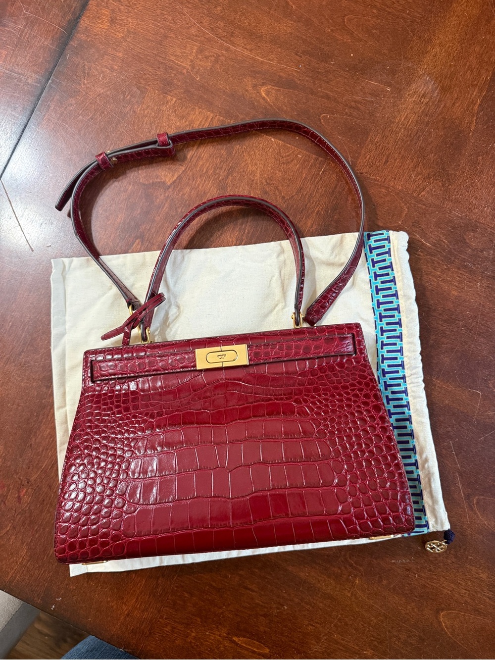 Tory Burch Radziwill Small Leather Croc-Embossed Top Handle Bag in Deep Burgundy - Picture 3 of 6
